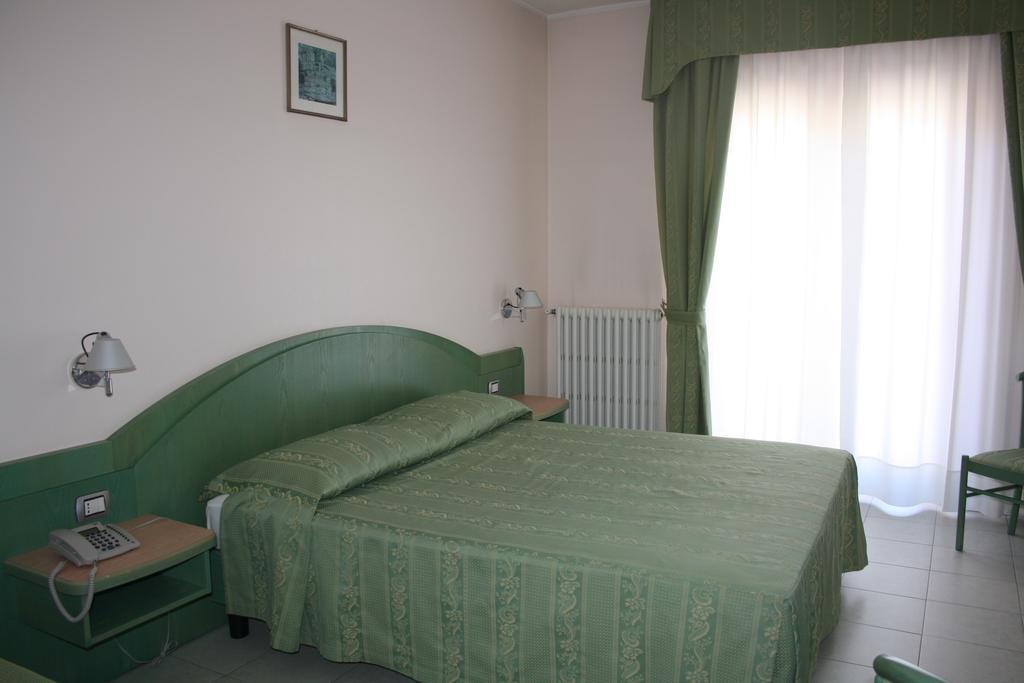 Hotel Grillo Nuoro  Cameră foto